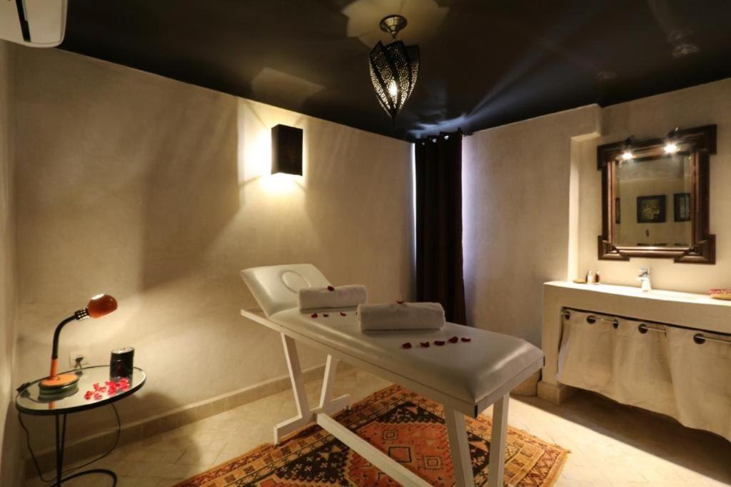 Riad 103 Medina Pool And Hammam Marrakesz Zewnętrze zdjęcie